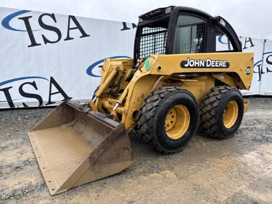 John Deere 260 Wheeled Skid Steer