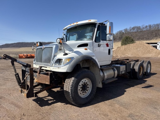 2006 International 7600 Plow Cab And Chassis