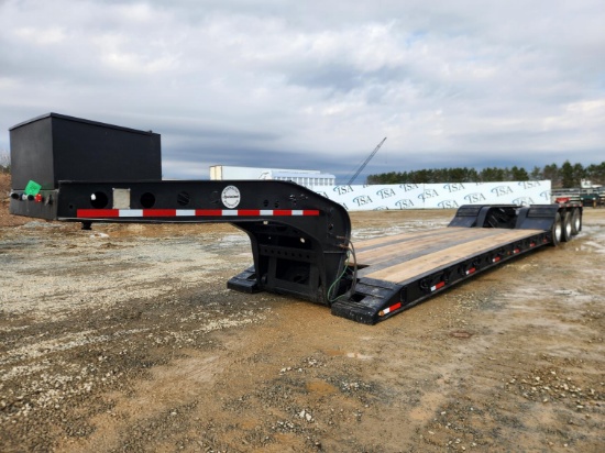 2001 Fontaine 50' Hydraulic Lowboy Trailer