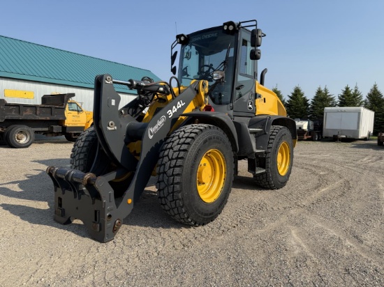 2019 John Deere 344l Payloader