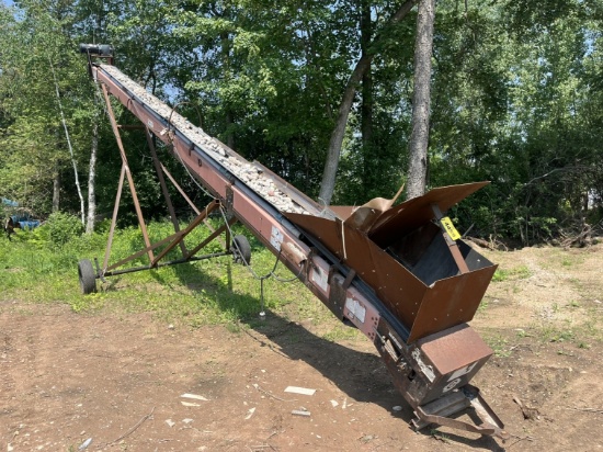 2003 Cleasby 40â€™ Conveyer