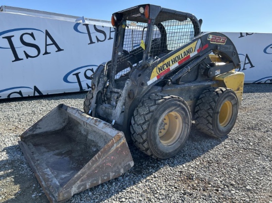 2013 New Holland L223 Skid Steer