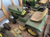 John Deere 112 Lawnmower