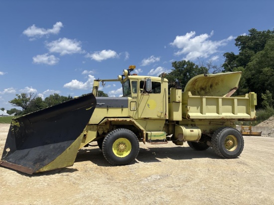1983 Oshkosh 4x4 Single Axle Plow Truck
