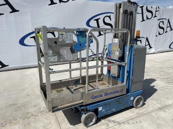 Genie Runabout Vertical Mast Lift