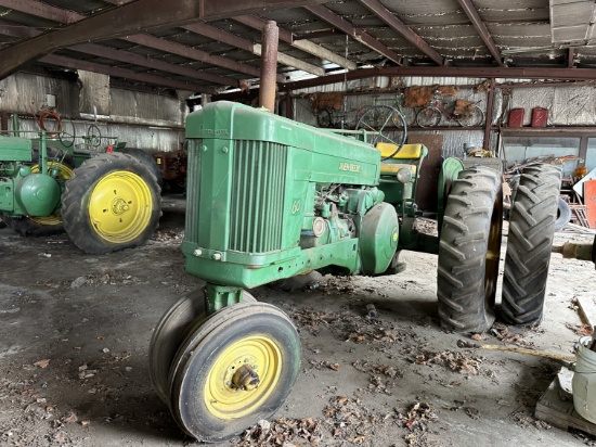 1952 John Deere 60 Tractor