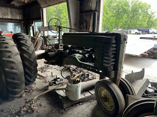 John Deere B Tractor