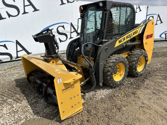 New Holland L216 Wheeled Skid Steer