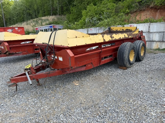 New Holland 185 Manure Spreader