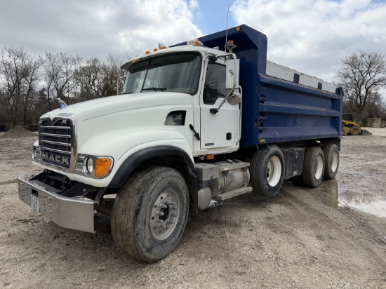 2005 Mack Granite Tri Axle Dump