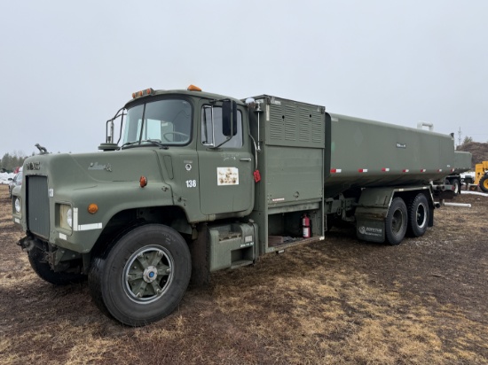 1984 Mack Dm492s Water Truck