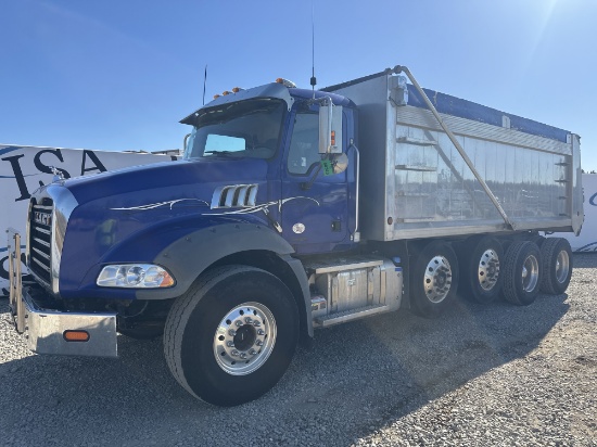 2020 Mack Gr64b Quad Axle Dump Truck