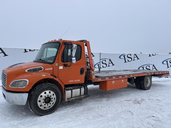 2016 Freightliner 25' Hyd Tail Flatbed Winch Truck