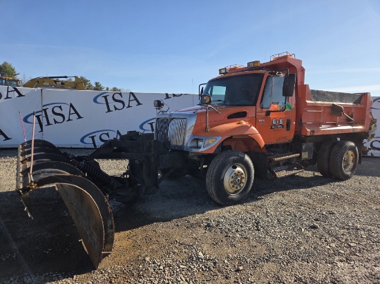2003 International 7300 Single Axle Patrol Truck