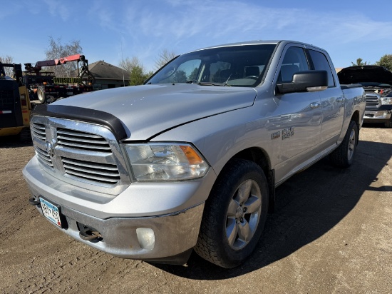 2015 Ram 1500 4x4 Pickup Truck