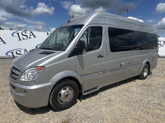 2014 Mercedes Benz Airstream Motorhome
