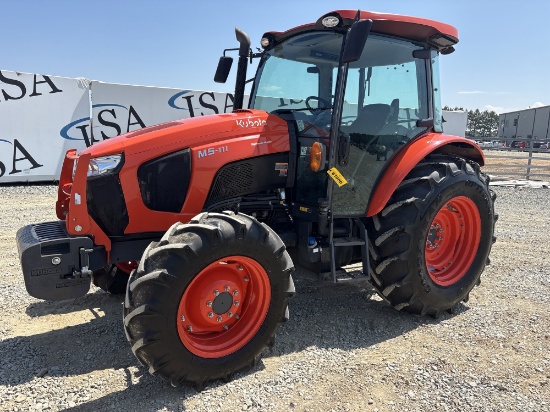 Kubota M5-111d Tractor