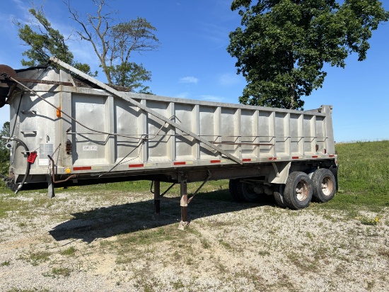 1978 Montone 28' End Dump Semi Trailer
