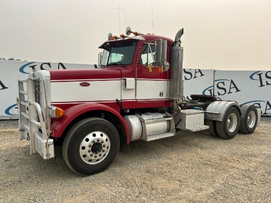 2005 Peterbilt 378 Day Cab Truck Tractor
