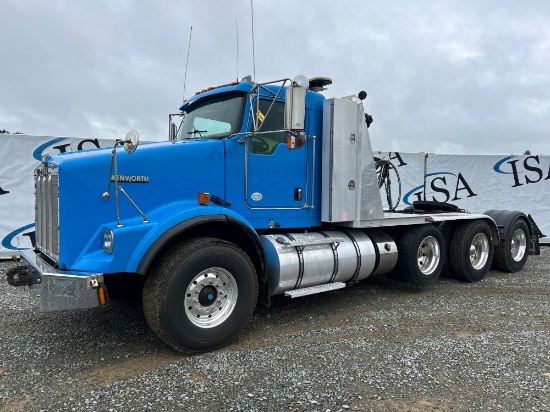 2013 Kenworth T800 Day Cab Truck Tractor