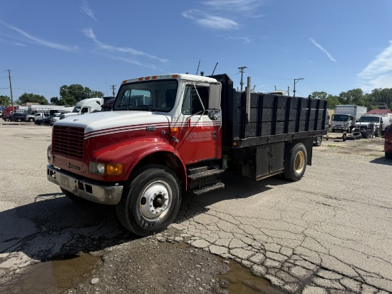 2000 International 4700 Single Axle Dump Truck