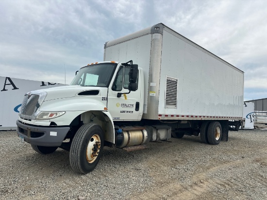2015 International 4300 Box Truck