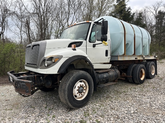 2008 International 7600 Water Truck