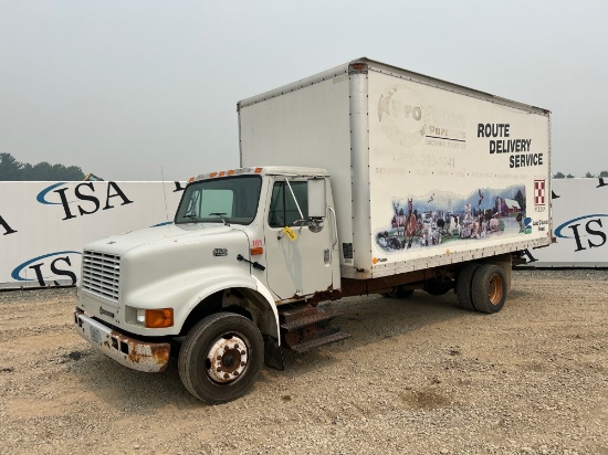 2001 International 4700 Box Truck