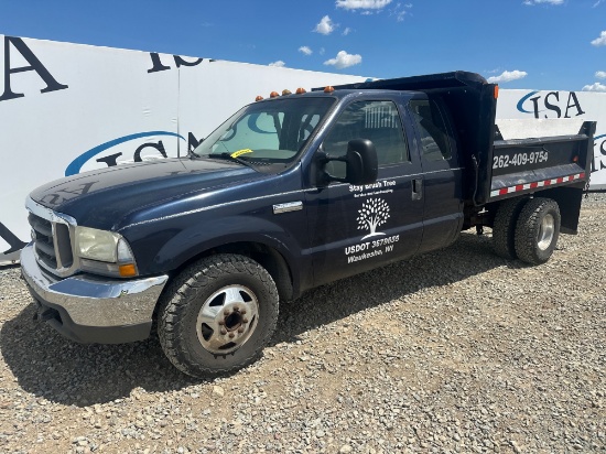 2001 Ford F-350 Dump Truck