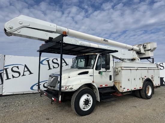 2009 International Durastar 4300 Bucket Truck