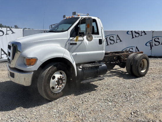 2009 Ford F-750 Cab And Chassis