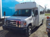 2011 ford F-450 12 passenger mini bus w/wheelchailr lift gas engine 226,194 milesVIN 1FDFE4FS9BDA025