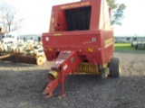 New Holland 650 round baler w/auto wrap and monitor