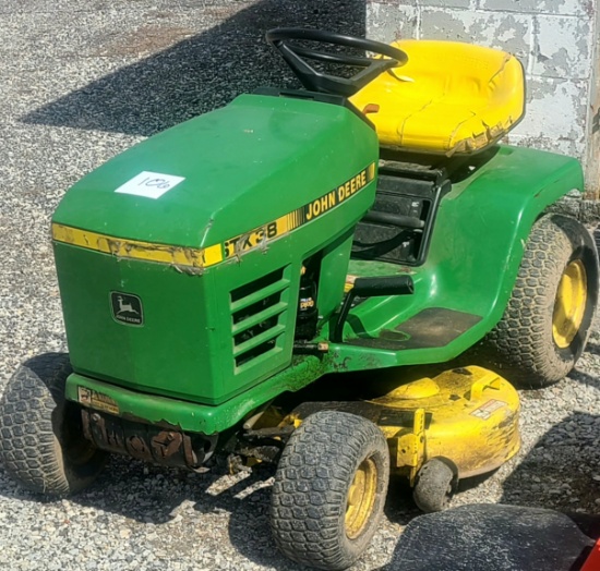 JD STX RIDING MOWER