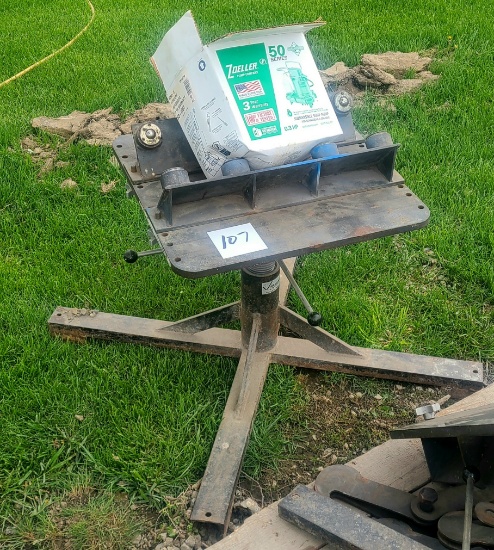 ROLLER PIPE STANDS