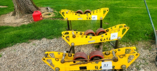 PIPE STAND