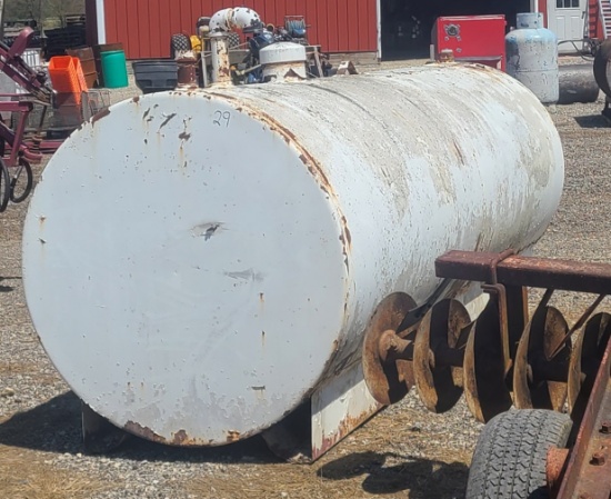 1000 GALLOIN FUEL TANK