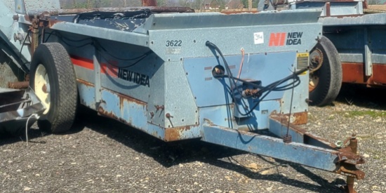 NI MANURE SPREADER