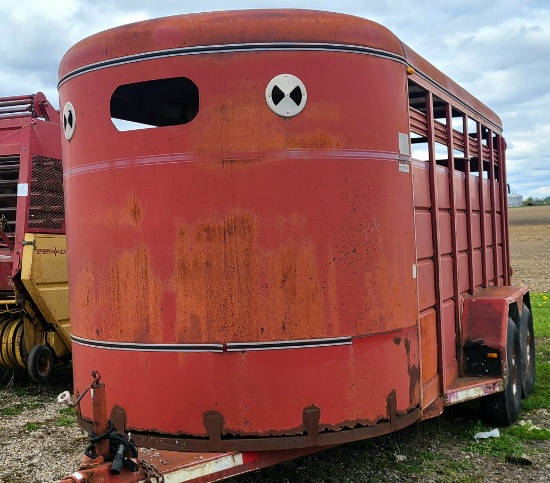 LIVESTOCK TRAILER