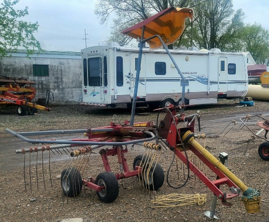 SITREX SR320-8 HAY RAKE W/WINDROWER