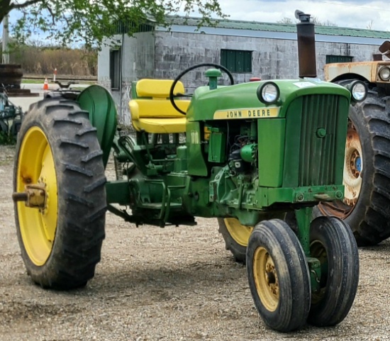 TRACTOR
