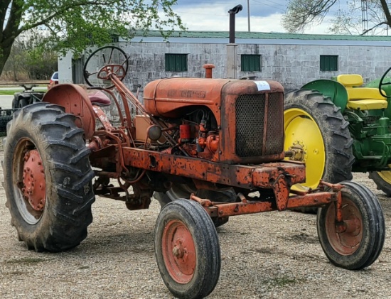 TRACTOR