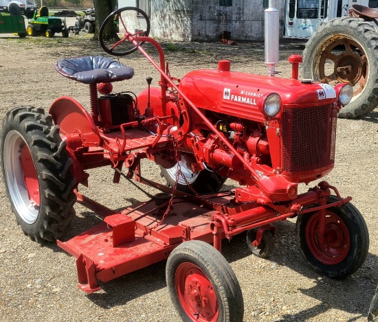 TRACTOR