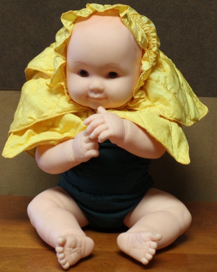 ANNE GEDDES YELLOW FLOWER BABY DOLL