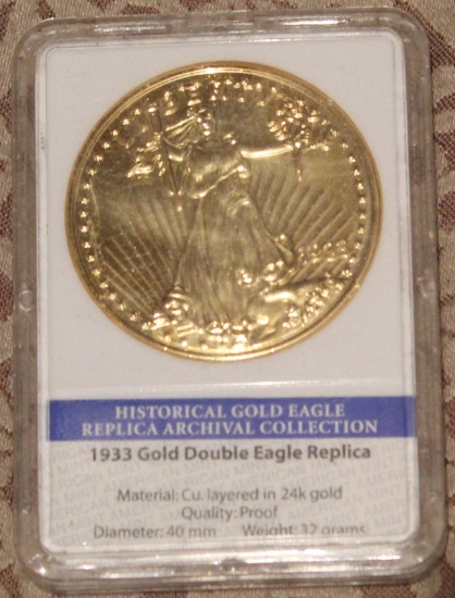 Reproduction 1933 Gold Double Eagle Historical Gold Eagle In Cased in Plastic