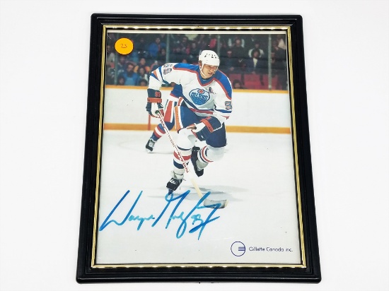Wayne Gretzky Autographed 8x10 Gillette Canada Inc  Promo Photo. Skating in Oilers Uniform No COA