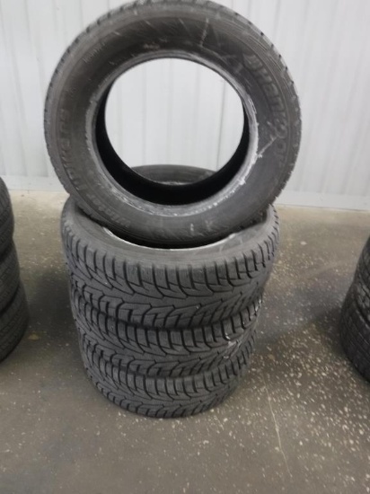 Hankook Winter I Pike 225/60 R16