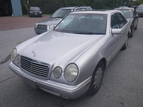 1999 Mercedes-Benz E-Class