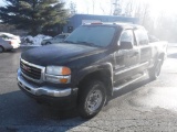 2004 GMC Sierra 2500HD