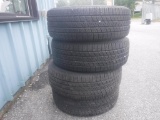 (4) 245/65 R17 Uniroyal Laredo